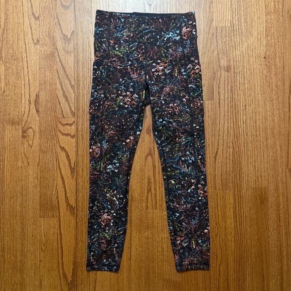 lululemon athletica Pants - Lululemon Invigorate High-Rise Tight 25" in Foliage Overlay Multi size 6
